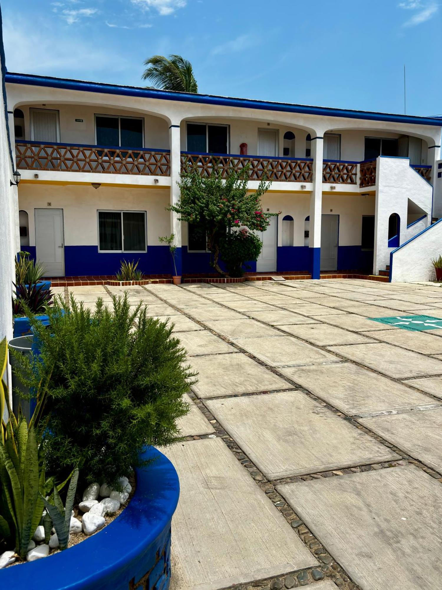 Costa Dorada Hotel Barra de Navidad Luaran gambar